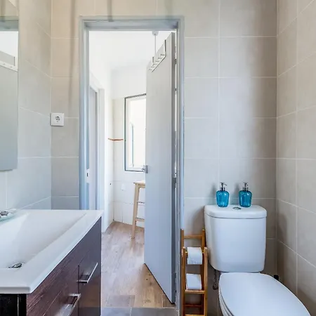 Alfama With Open Air - Up To 30 Guests Apartment