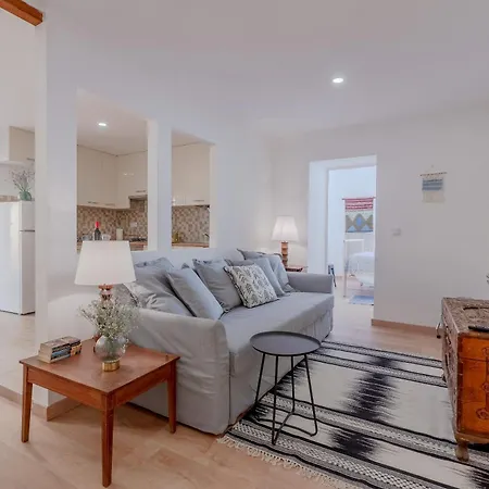 Apartment Alfama With Open Air - Up To 30 Guests Lissabon